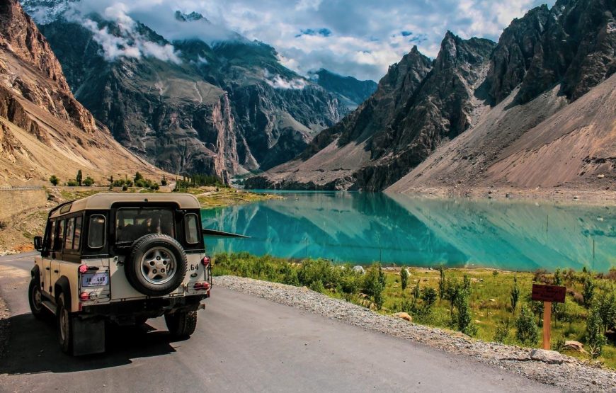 7-Day Hunza Honeymoon Deluxe Tour Package