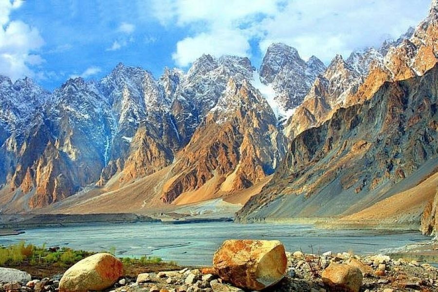 7-Day Hunza Valley Escape for Couples