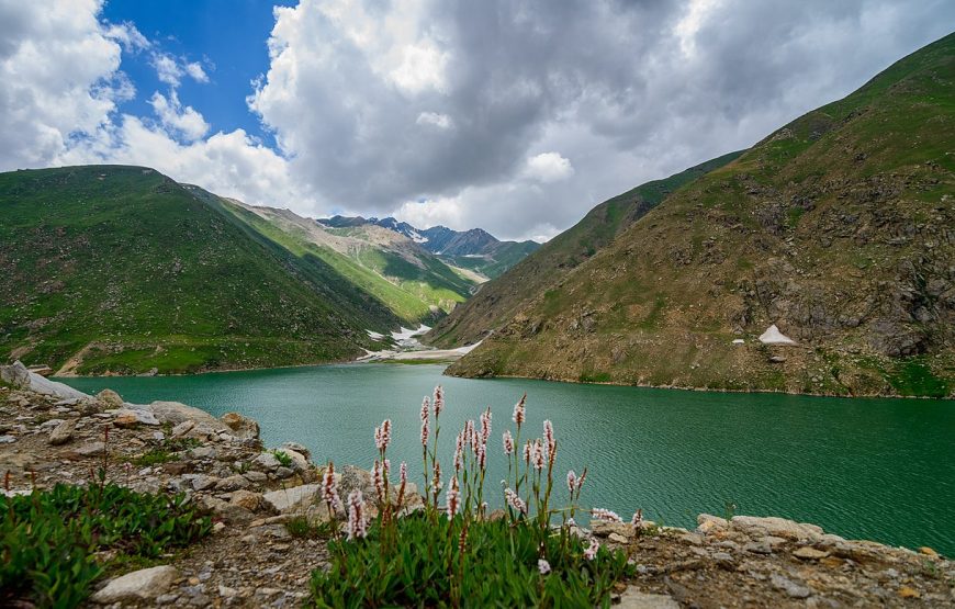 11-Day Karakoram Hunza & Skardu Group Adventure | Goomo